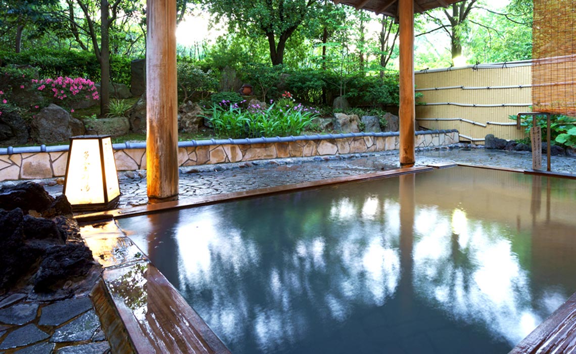 穂々 殿方露天風呂 多宝の湯