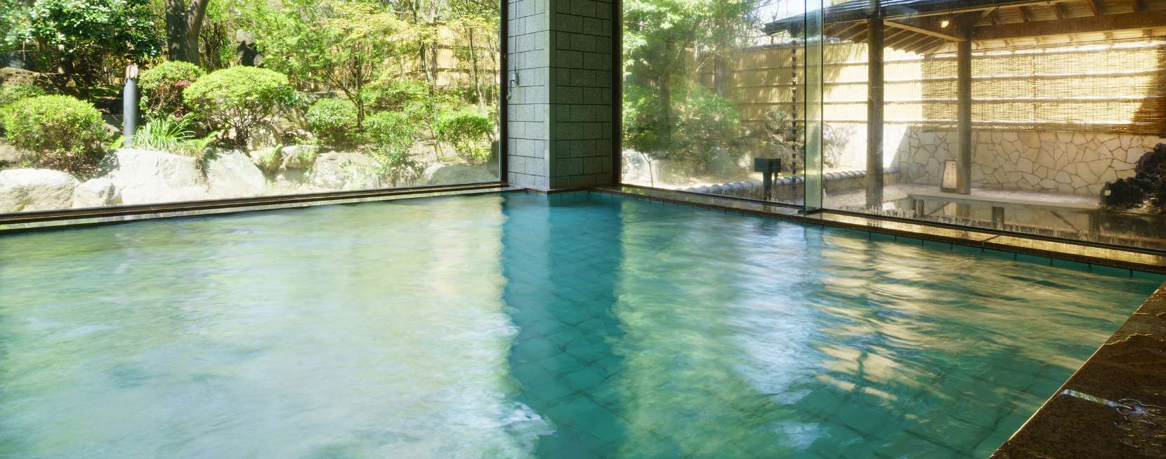 天然温泉